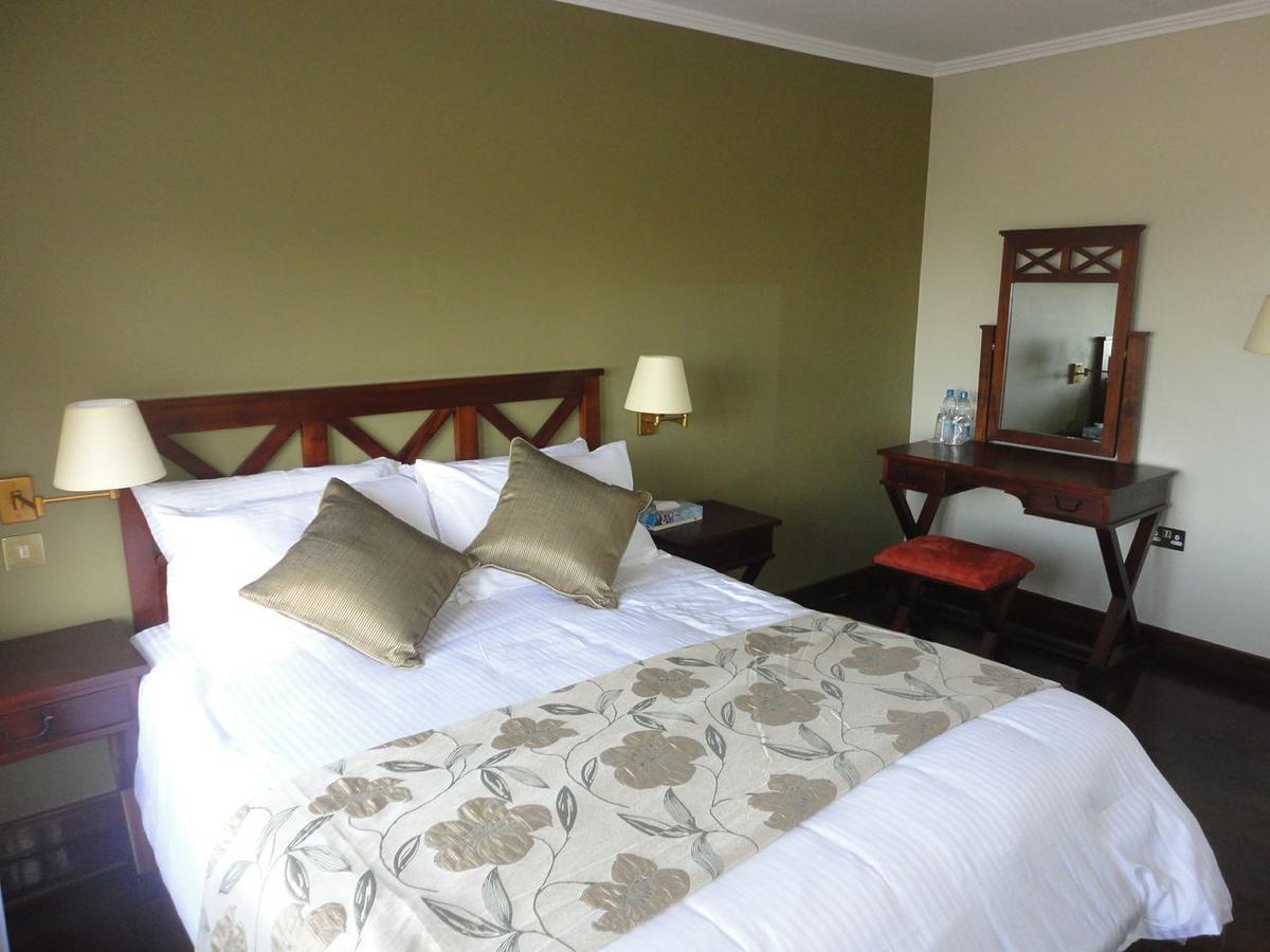 Treetops Mweiga Ruang foto